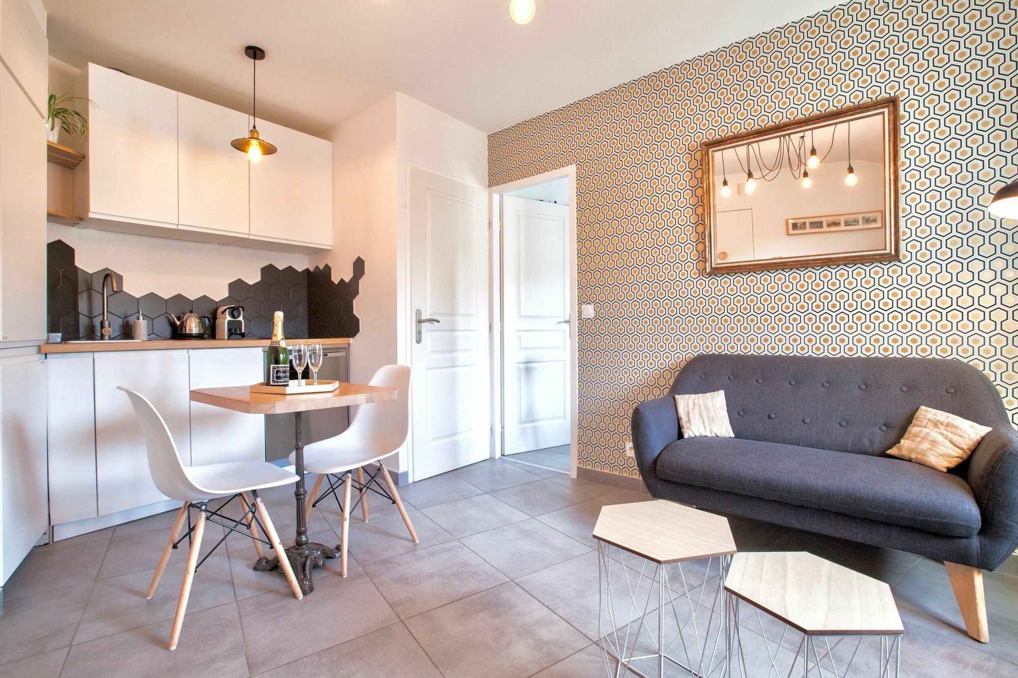 מונפלייה Home Chic Home - Les Toits De L'Argenterie מראה חיצוני תמונה